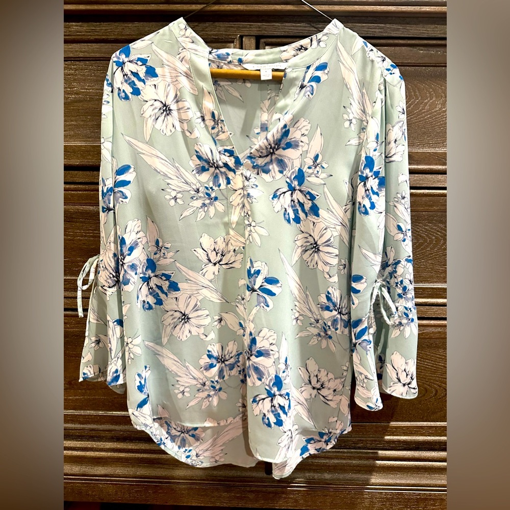 41 Hawthorne tie sleeve blouse